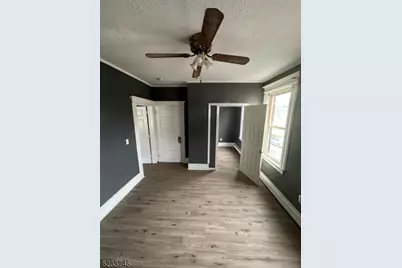 32 Rosehill Pl #2, Irvington, NJ 07111 - Photo 3