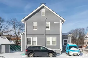 20 Mt Vernon Ave, Irvington, NJ 07111 - Photo 13