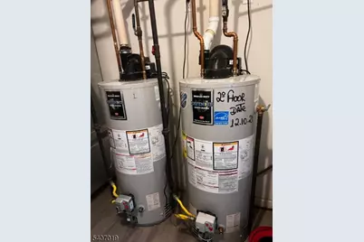 530 Broadway, Elizabeth, NJ 07206 - Photo 15