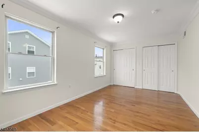 530 Broadway, Elizabeth, NJ 07206 - Photo 11