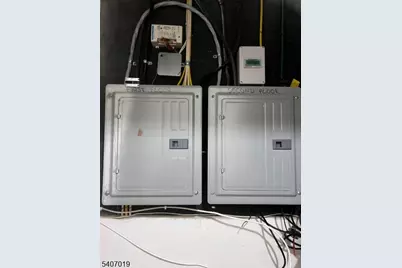 530 Broadway, Elizabeth, NJ 07206 - Photo 13