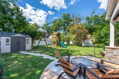 240 Princeton Ave, Rahway, NJ 07065 - Photo 23