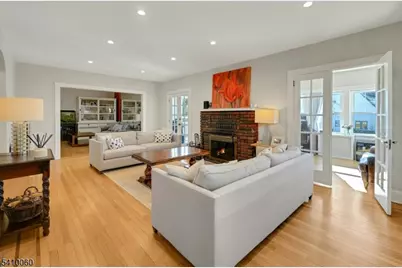 142 N Passaic Ave, Chatham, NJ 07928 - Photo 3