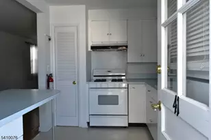 41 Elmwood Terrace, Elmwood Park, NJ 07407 - Photo 19