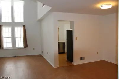 2 Washington Ct, Montville Township, NJ 07082 - Photo 5