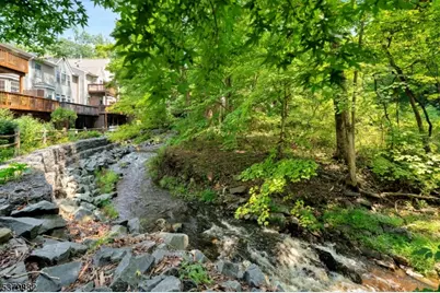 25 Rock Creek Woods Dr, Lambertville, NJ 08530 - Photo 7