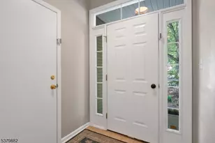 25 Rock Creek Woods Dr, Lambertville, NJ 08530 - Photo 9