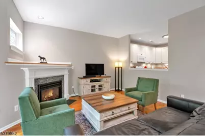 25 Rock Creek Woods Dr, Lambertville, NJ 08530 - Photo 11