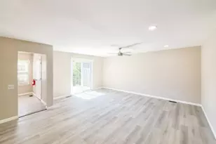 3D John Adams Ct, Monroe Township, NJ 08831 - Photo 3