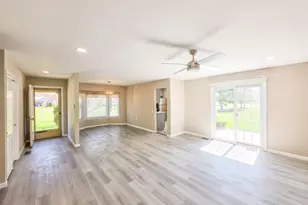 3D John Adams Ct, Monroe Township, NJ 08831 - Photo 5