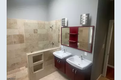 929 Baldwin Ave #2, Linden, NJ 07036 - Photo 15