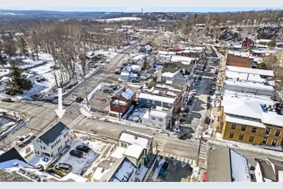 35 Leigh St, Clinton, NJ 08809 - Photo 5
