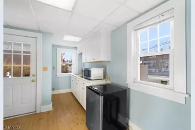 35 Leigh St, Clinton, NJ 08809 - Photo 11