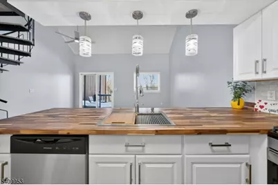 7 Arapahoe Dr Unit #8, Vernon, NJ 07462 - Photo 7