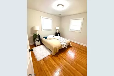 28 Toronto Ct, Maplewood, NJ 07040 - Photo 9