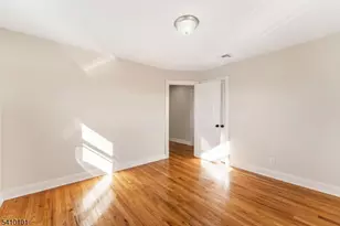 28 Toronto Ct, Maplewood, NJ 07040 - Photo 11