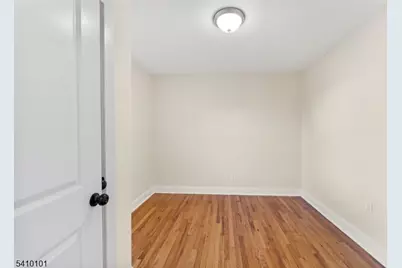 28 Toronto Ct, Maplewood, NJ 07040 - Photo 23