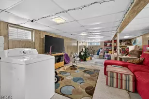 710 W Elm St, Linden, NJ 07036 - Photo 23