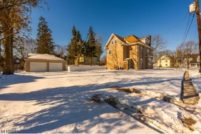 951 W 7th St, Plainfield, NJ 07063 - Photo 25