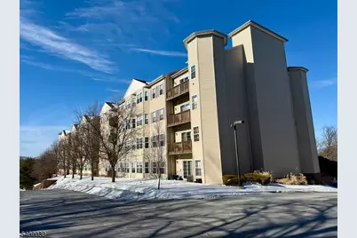 375 Rifle Camp Rd #307, Woodland Park, NJ 07424 - Photo 3