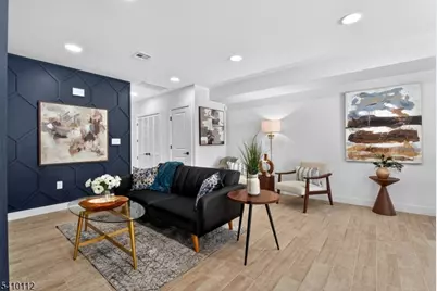 687 18th Ave, Irvington, NJ 07111 - Photo 3