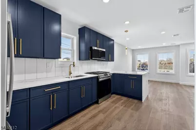 687 18th Ave, Irvington, NJ 07111 - Photo 17