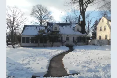 52 E Sumner Ave, Roselle Park, NJ 07204 - Photo 1