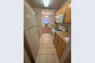 873 Main St #C, Hackensack, NJ 07601 - Photo 9