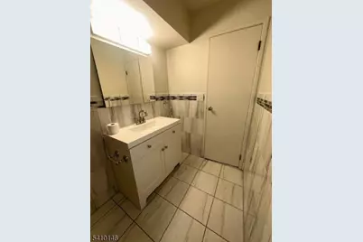 873 Main St #E, Hackensack, NJ 07601 - Photo 15