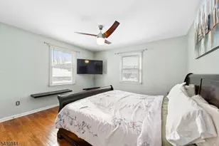 34 Bayview Ave, Hopatcong, NJ 07843 - Photo 9