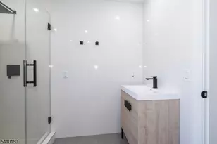 57 Berlant Ave, Linden, NJ 07036 - Photo 15