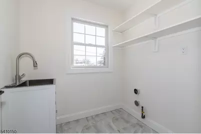 57 Berlant Ave, Linden, NJ 07036 - Photo 21