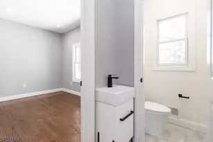 57 Berlant Ave, Linden, NJ 07036 - Photo 9