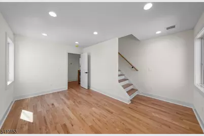 135 La Salle Ave, Clifton, NJ 07013 - Photo 29