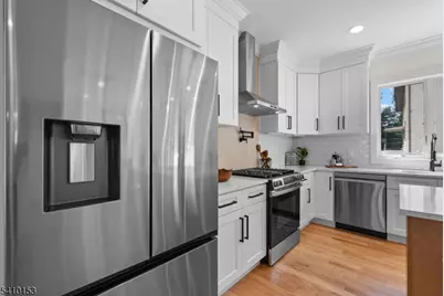 135 La Salle Ave, Clifton, NJ 07013 - Photo 7