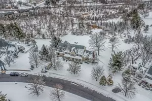 10 Red Robin Way, Raritan Township, NJ 08822 - Photo 1