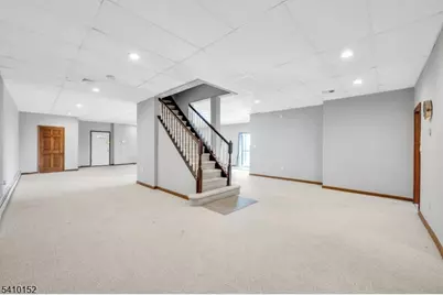 10 Red Robin Way, Raritan Township, NJ 08822 - Photo 23