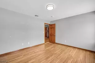 10 Red Robin Way, Raritan Township, NJ 08822 - Photo 19