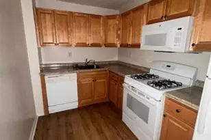 25 Zabriskie St, Hackensack, NJ 07601 - Photo 7