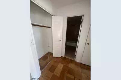 25 Zabriskie St #F, Hackensack, NJ 07601 - Photo 9