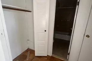 25 Zabriskie St, Hackensack, NJ 07601 - Photo 9