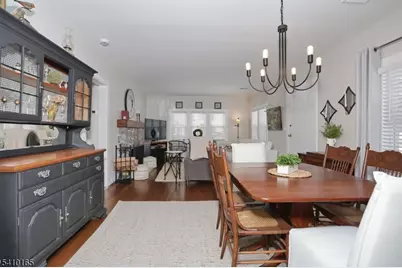 2 Maysenger Rd, Mahwah, NJ 07430 - Photo 5