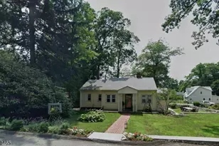 2 Maysenger Rd, Mahwah, NJ 07430 - Photo 1