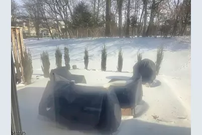 177 Hyde Park Rd, Franklin Township, NJ 08873 - Photo 5