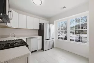 13 Morgan Pl, East Brunswick Township, NJ 08816 - Photo 5