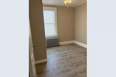 26 Althea St, Clifton, NJ 07013 - Photo 11