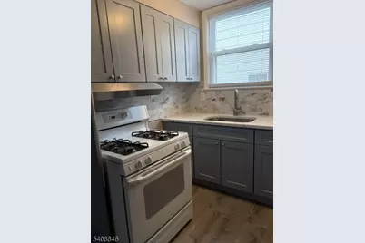 26 Althea St, Clifton, NJ 07013 - Photo 5