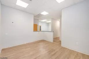 504 Hamburg Tpke, Wayne, NJ 07470 - Photo 13