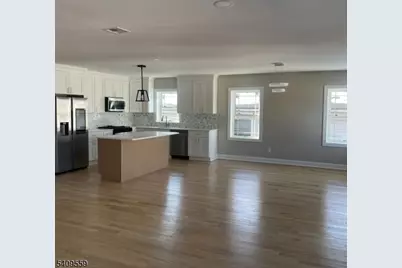 1297 Avy St, Hillside, NJ 07205 - Photo 7