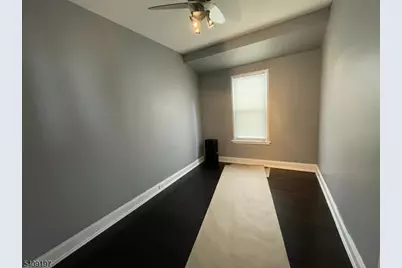 25 Bayview Ave, Newark, NJ 07112 - Photo 5